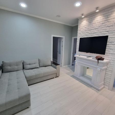 Luxury Best Grand New Apartaments Ultra Central คีชีเนา ภายนอก รูปภาพ