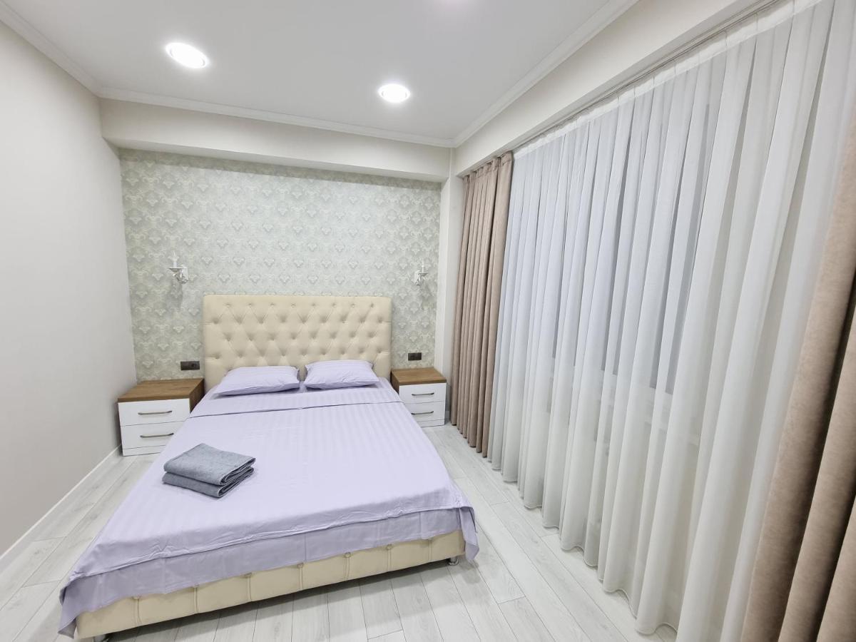 Luxury Best Grand New Apartaments Ultra Central คีชีเนา ภายนอก รูปภาพ