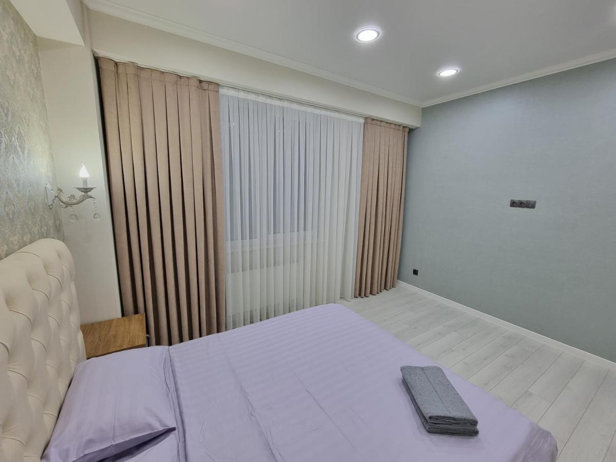 Luxury Best Grand New Apartaments Ultra Central คีชีเนา ภายนอก รูปภาพ